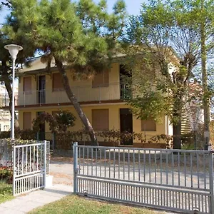 apartments-in-rosolina-mare-25119.hotelinveneto.com/